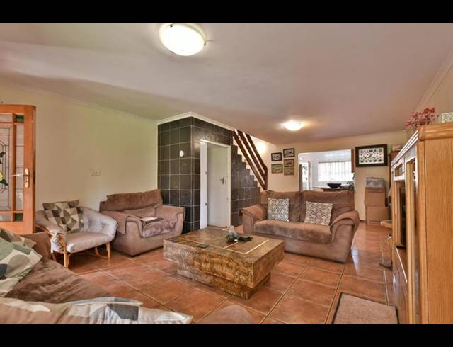 4 BEDROOM TOWNHOUSE FOR SALE IN RANDPARK RIDGE